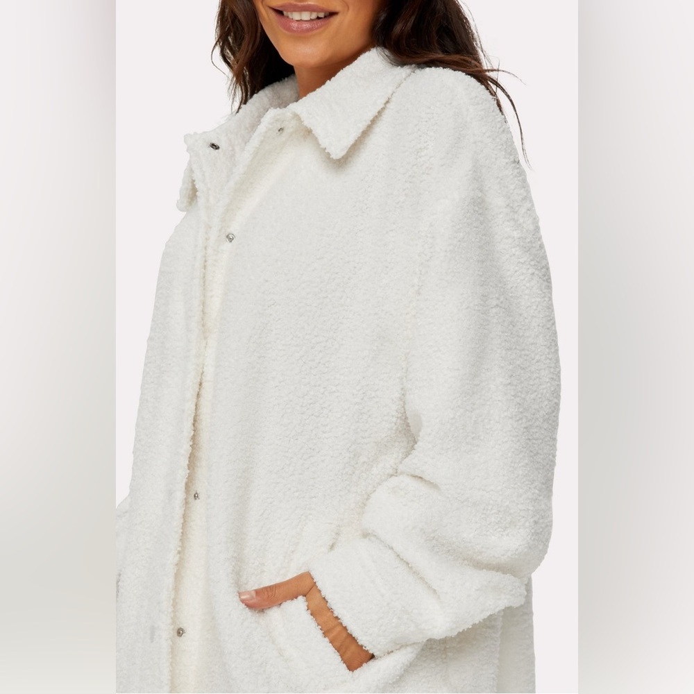 Yitty/Fabletics Teddy Shacket Sz Large - Picture 5 of 11